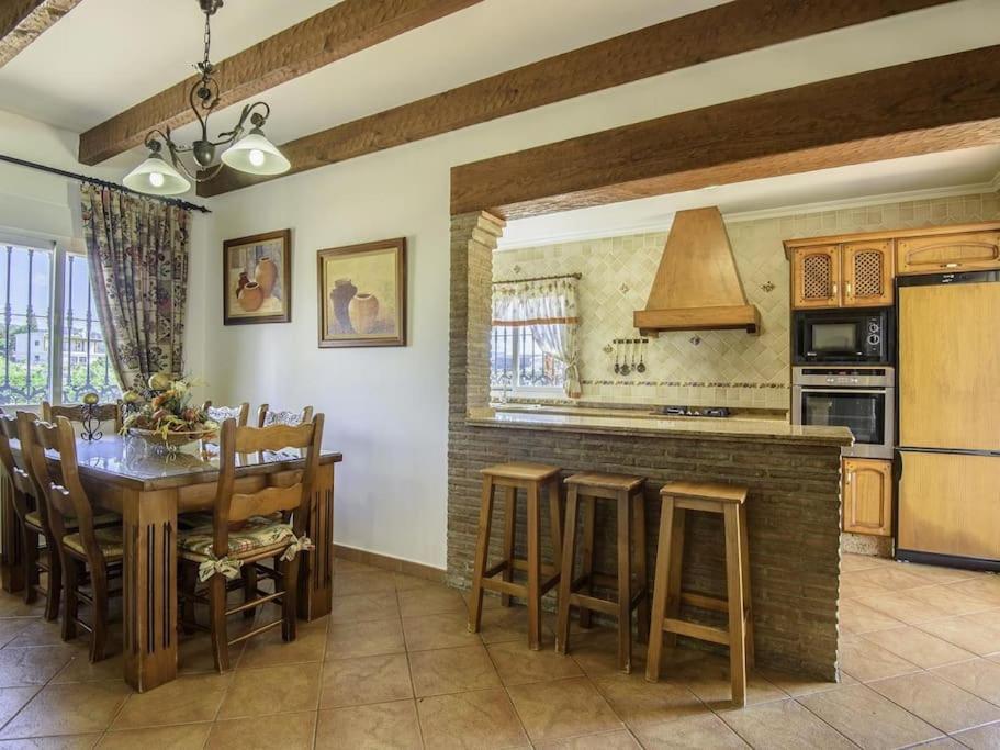 Alcam El Cortijo Villa Естепона Екстериор снимка