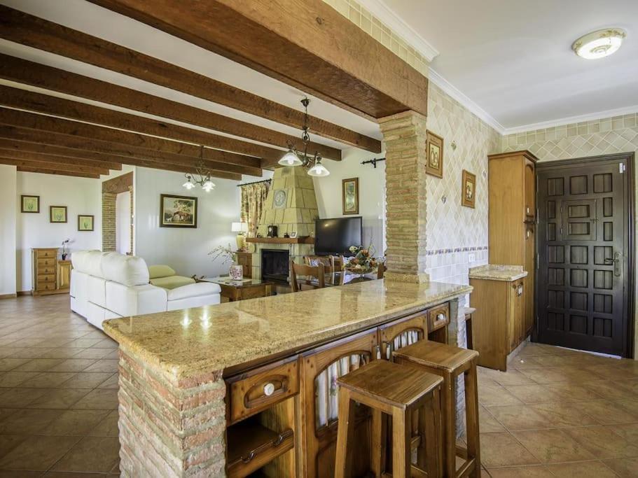 Alcam El Cortijo Villa Естепона Екстериор снимка