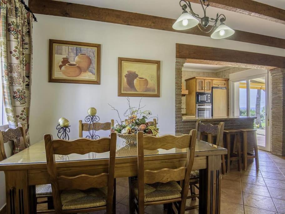 Alcam El Cortijo Villa Естепона Екстериор снимка